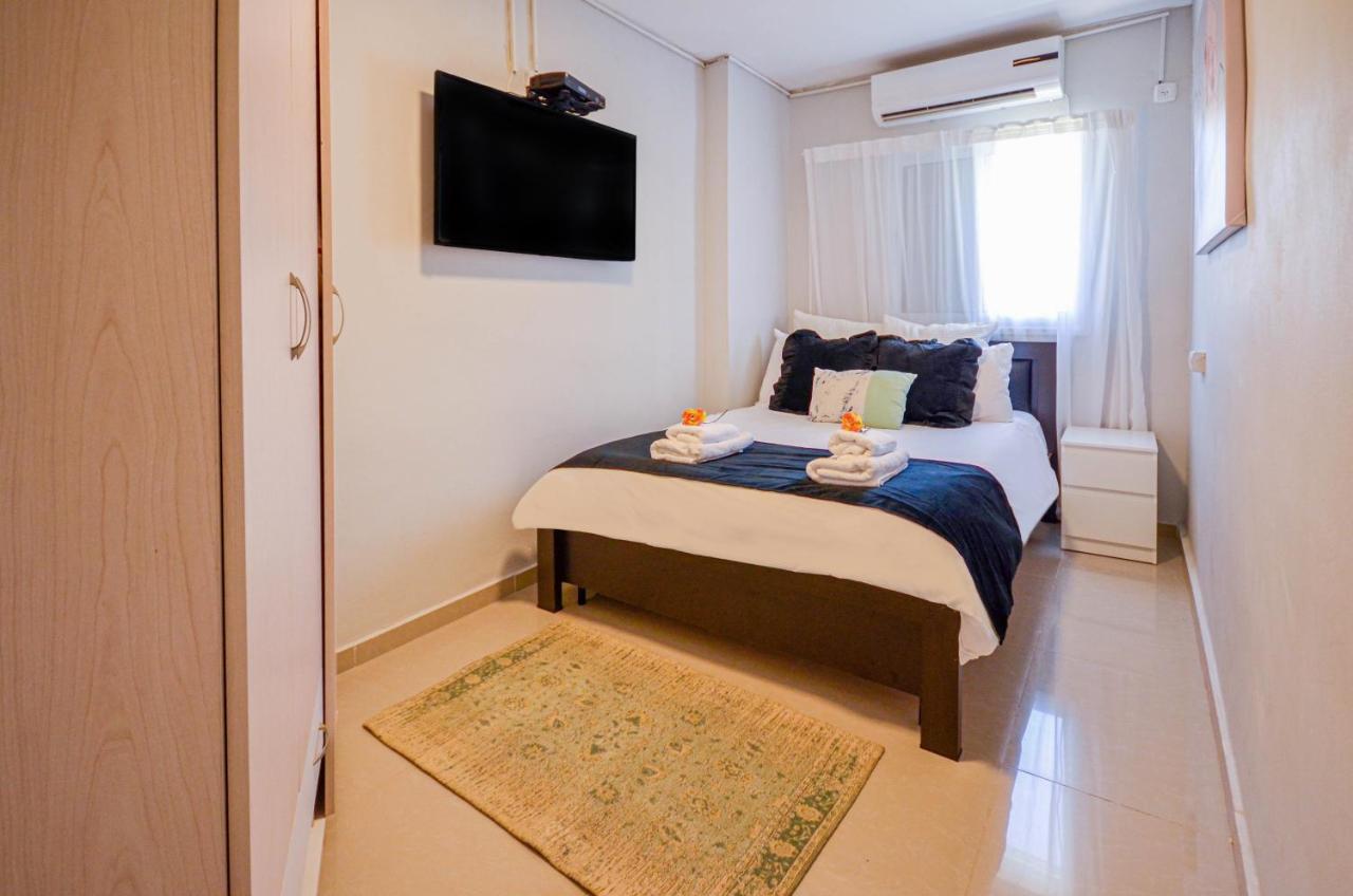 Yalarent Sunora 3Br Apt - Families Only Ейлат Екстериор снимка